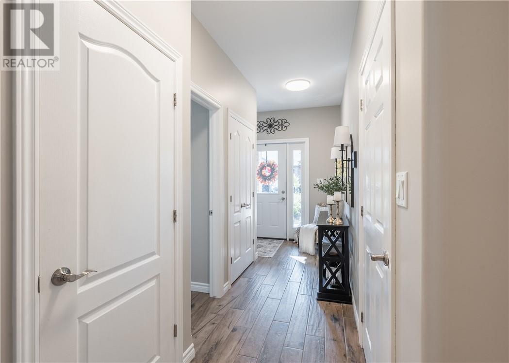 2512 Parkview Drive Unit# B3, Azilda, Ontario  P0M 1B0 - Photo 10 - 2130360