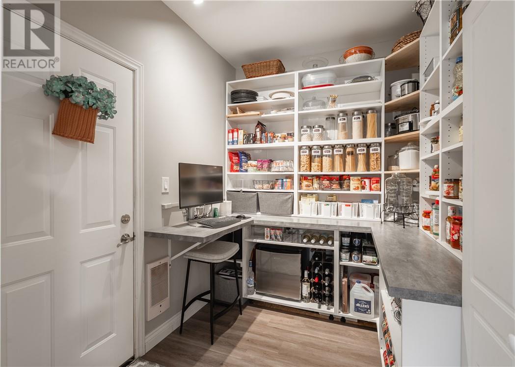 2512 Parkview Drive Unit# B3, Azilda, Ontario  P0M 1B0 - Photo 17 - 2130360