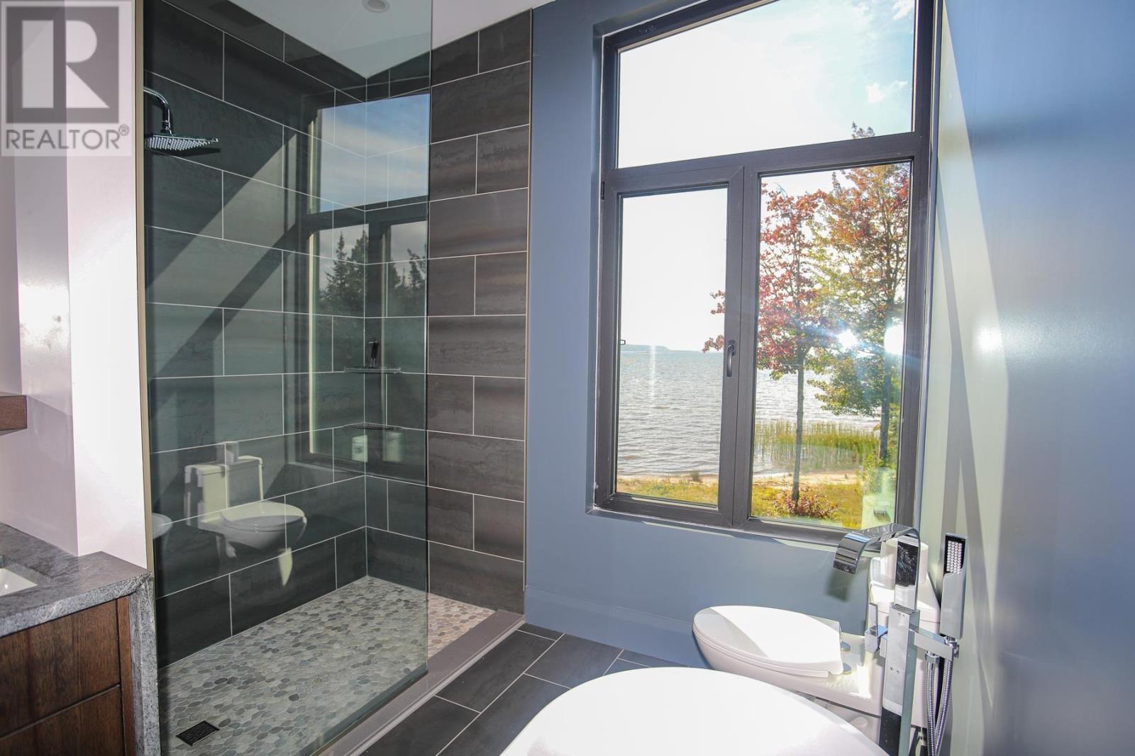 937 Sunnyside Beach Rd, Sault Ste. Marie, Ontario  P6A 6K4 - Photo 41 - SM262560