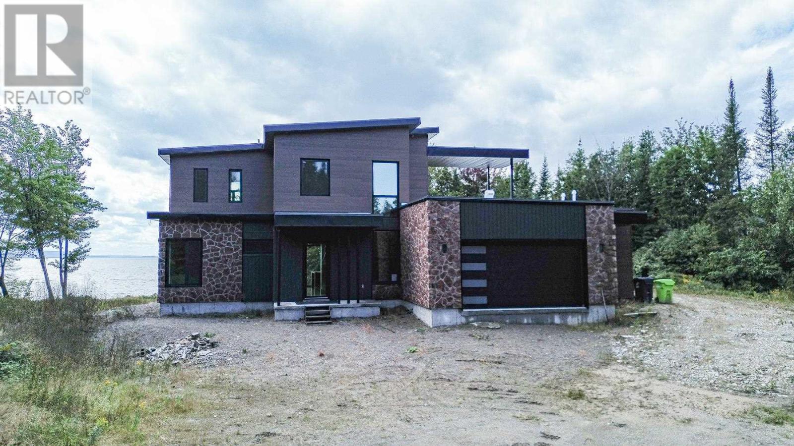 937 Sunnyside Beach Rd, Sault Ste. Marie, Ontario  P6A 6K4 - Photo 49 - SM262560