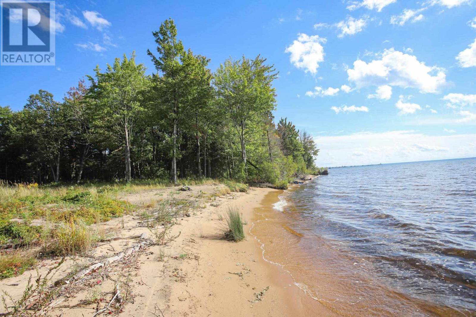 937 Sunnyside Beach Rd, Sault Ste. Marie, Ontario  P6A 6K4 - Photo 6 - SM262560