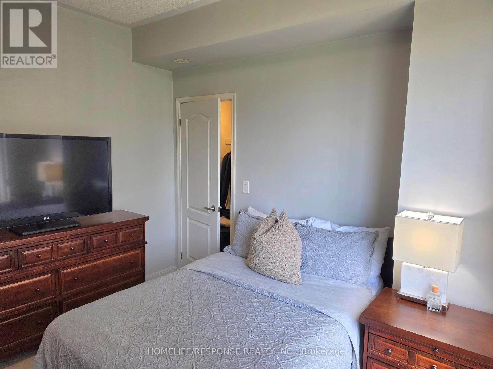 5 - 3175 Boxford Crescent, Mississauga, Ontario  L5M 0X1 - Photo 7 - W13614034