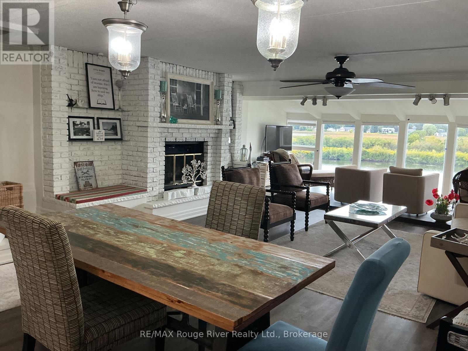 6 - 120 Port Darlington Road, Clarington (Bowmanville), Ontario  L1C 3K3 - Photo 2 - E13790400