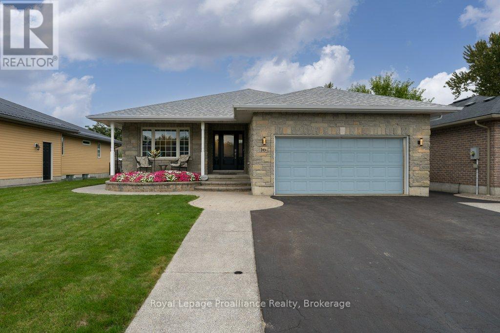 16 FOREST VALLEY DRIVE, quinte west (frankford ward), Ontario