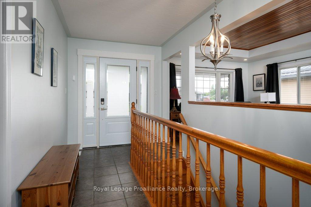 16 Forest Valley Drive, Quinte West (Frankford Ward), Ontario  K0K 2C0 - Photo 13 - X13790314