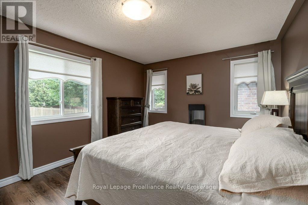 16 Forest Valley Drive, Quinte West (Frankford Ward), Ontario  K0K 2C0 - Photo 28 - X13790314