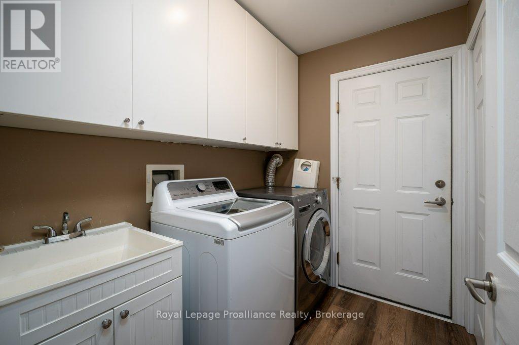 16 Forest Valley Drive, Quinte West (Frankford Ward), Ontario  K0K 2C0 - Photo 33 - X13790314
