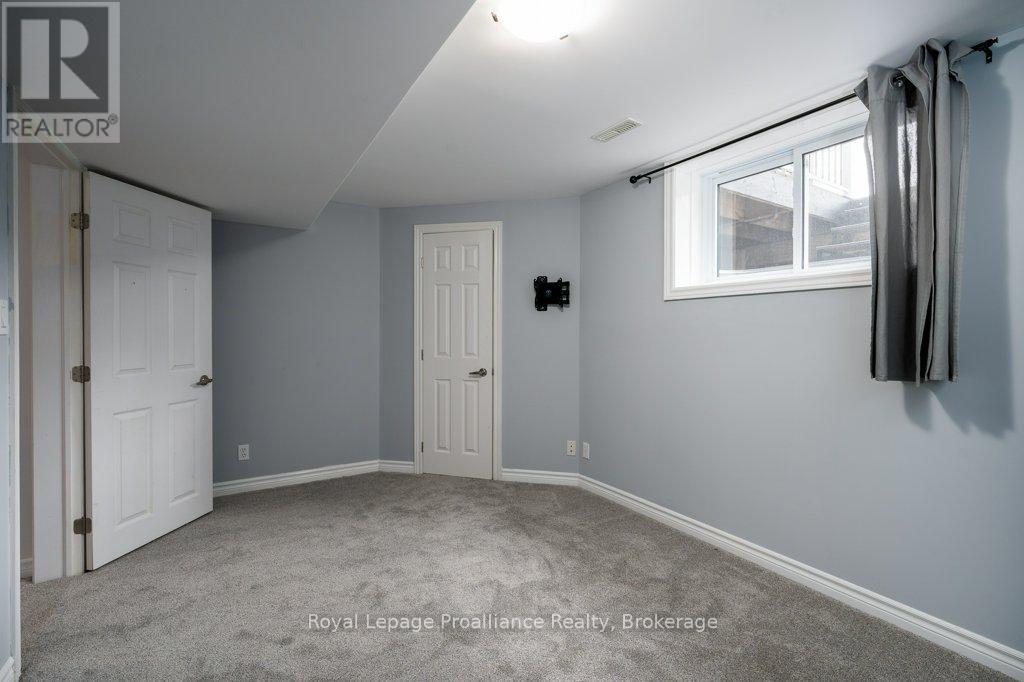 16 Forest Valley Drive, Quinte West (Frankford Ward), Ontario  K0K 2C0 - Photo 45 - X13790314