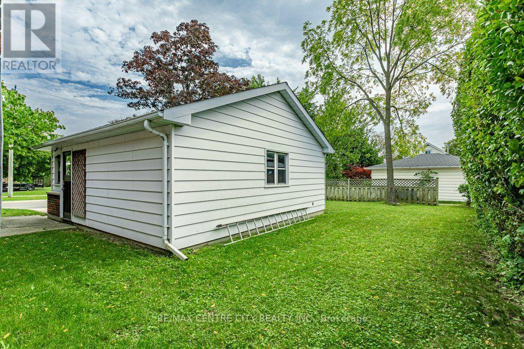 123 1/2 Myrtle Street, St. Thomas, Ontario  N5R 2G2 - Photo 29 - X13790166