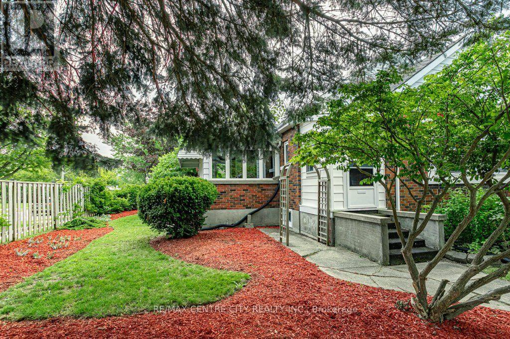 123 1/2 Myrtle Street, St. Thomas, Ontario  N5R 2G2 - Photo 4 - X13790166