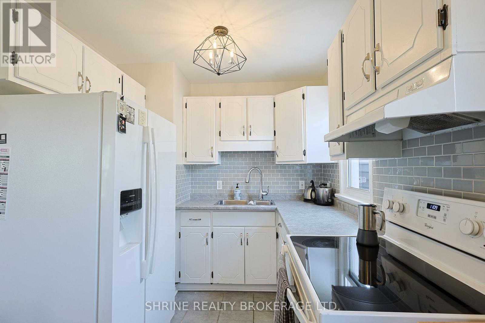 1269 Landor Street, London East (East C), Ontario  N5Y 3W2 - Photo 15 - X13790204