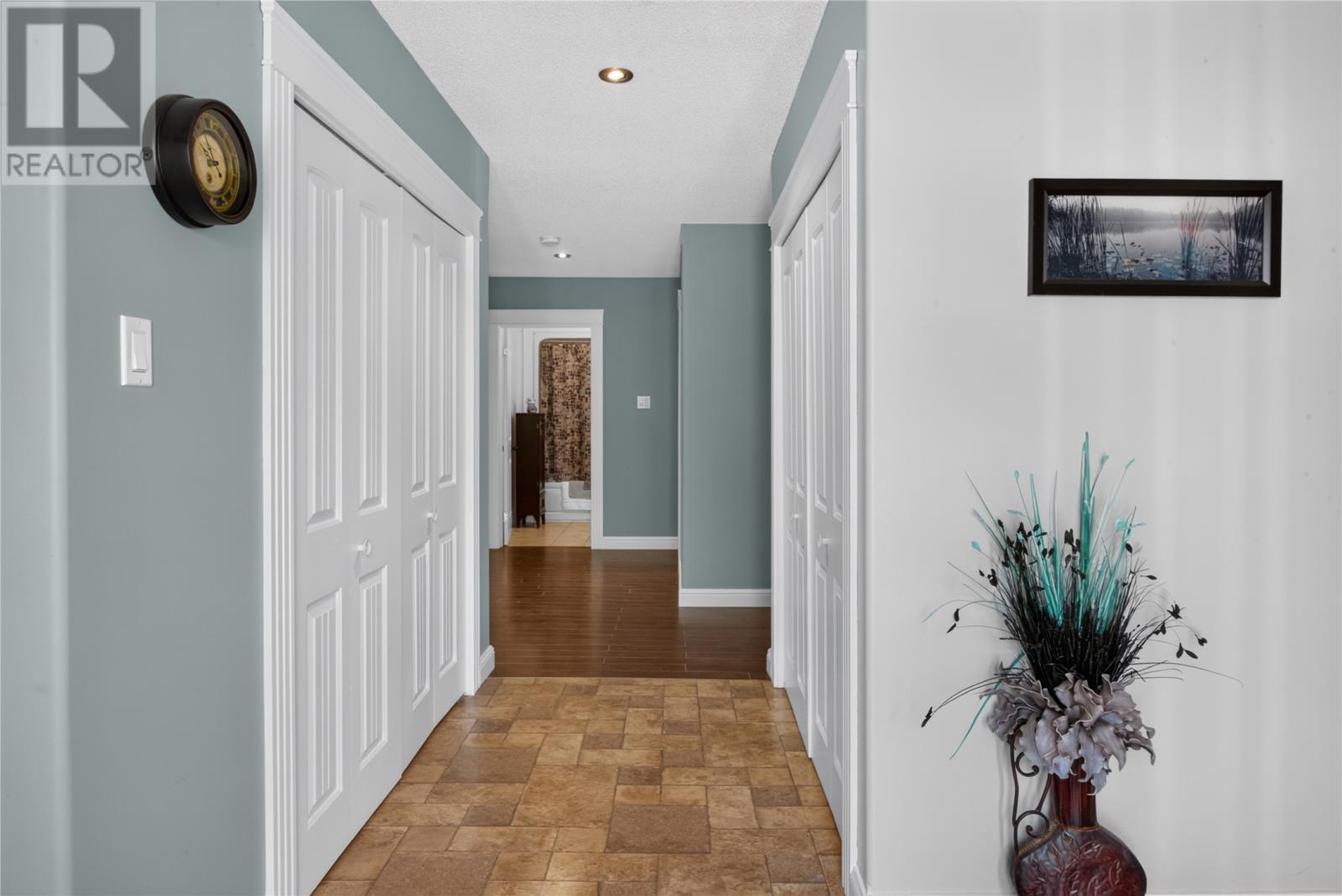 31 Smallwood Drive, Centreville — photo 3