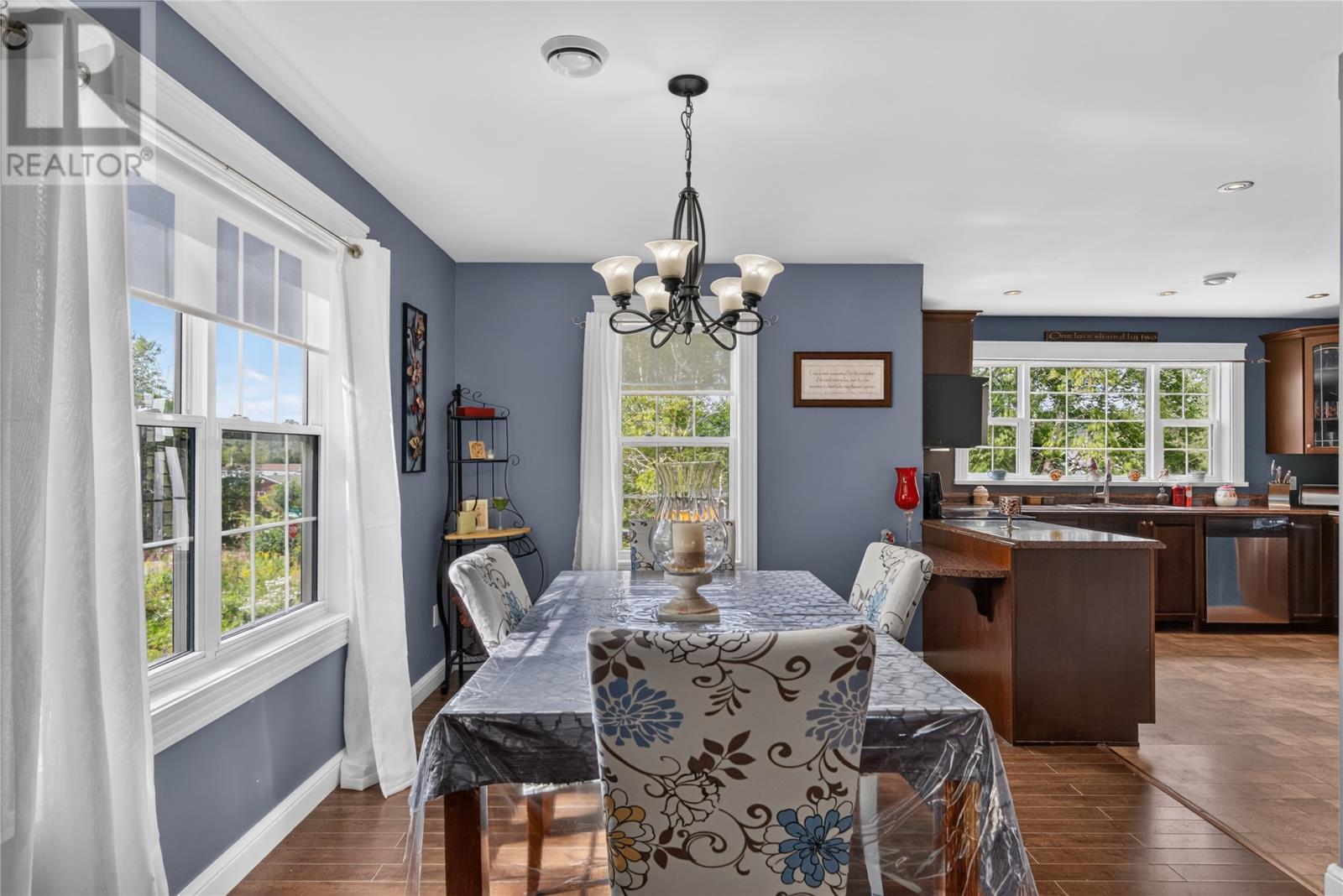 31 Smallwood Drive, Centreville — photo 9