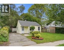 132 SPADINA Road E, Kitchener, Ontario