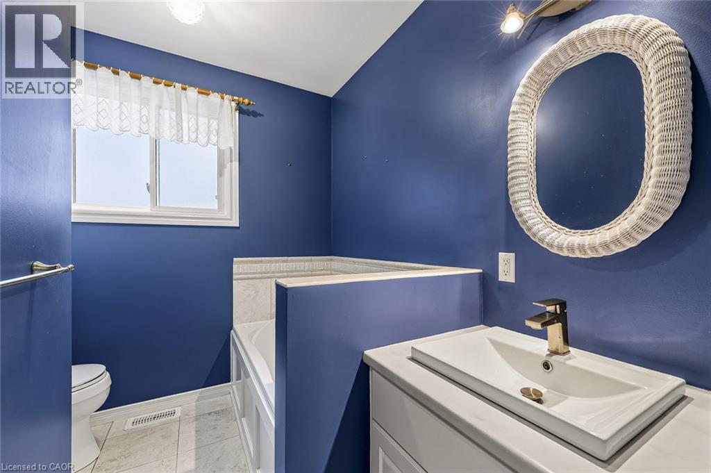 27 Silcox Place, Woodstock, Ontario  N4S 8M8 - Photo 25 - 40861702