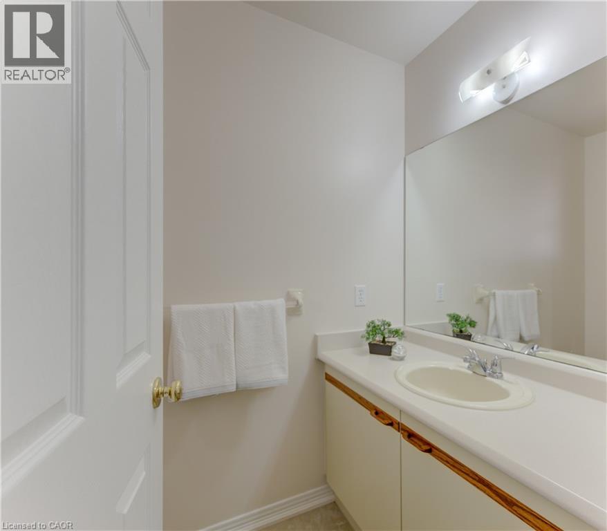360 Cornridge Place Unit# 4, Waterloo, Ontario  N2T 2N9 - Photo 9 - 40863010