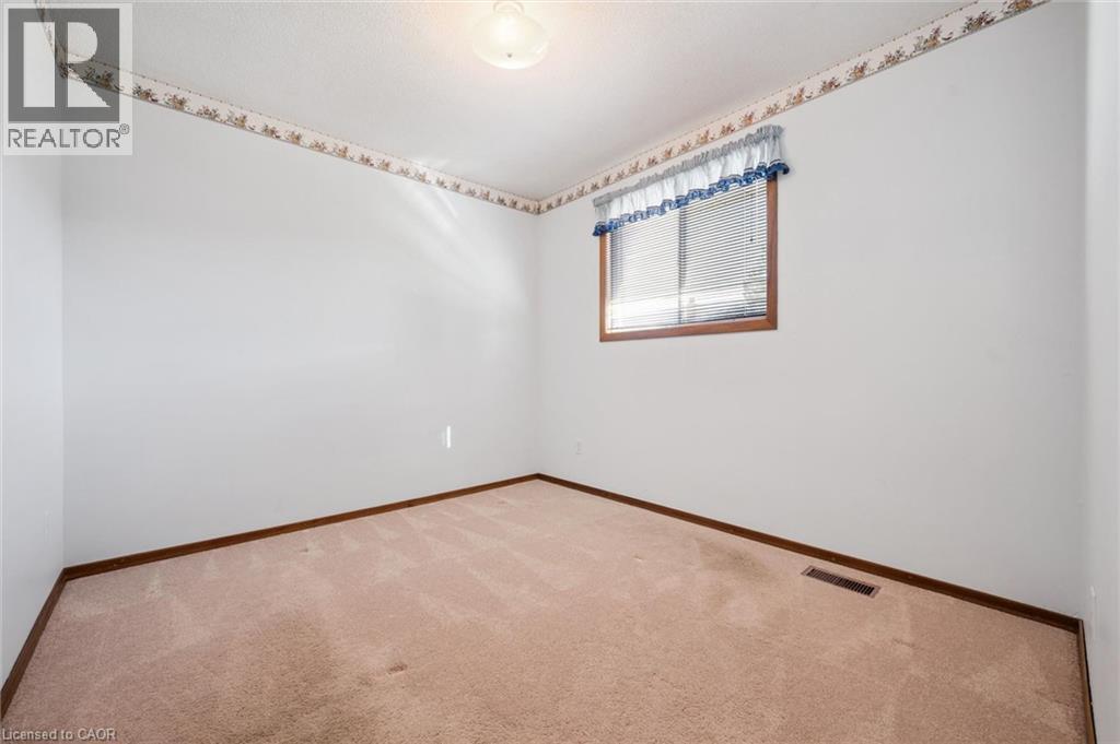 7 Countryside Crescent, Kitchener, Ontario  N2E 2S8 - Photo 19 - 40863268