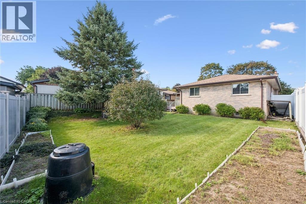 7 Countryside Crescent, Kitchener, Ontario  N2E 2S8 - Photo 30 - 40863268