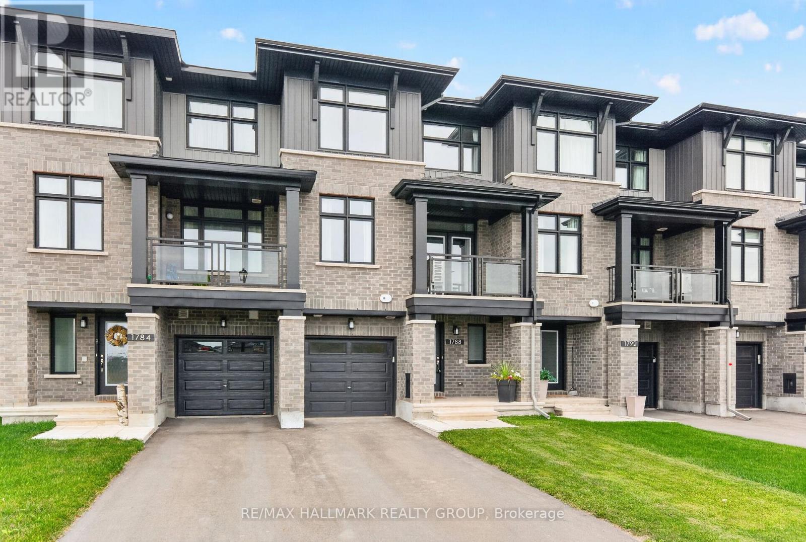 1788 Crux Road, Ottawa, Ontario  K1W 0W7 - Photo 2 - X13789982