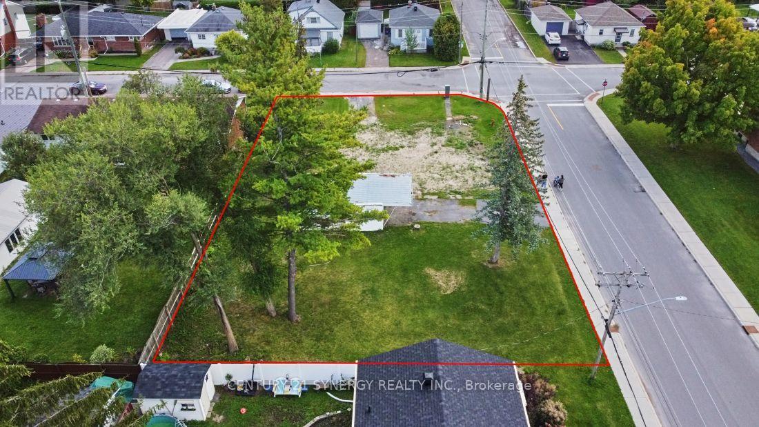 219 Alicia Street, Arnprior, Ontario  K7S 1H1 - Photo 3 - X13790246