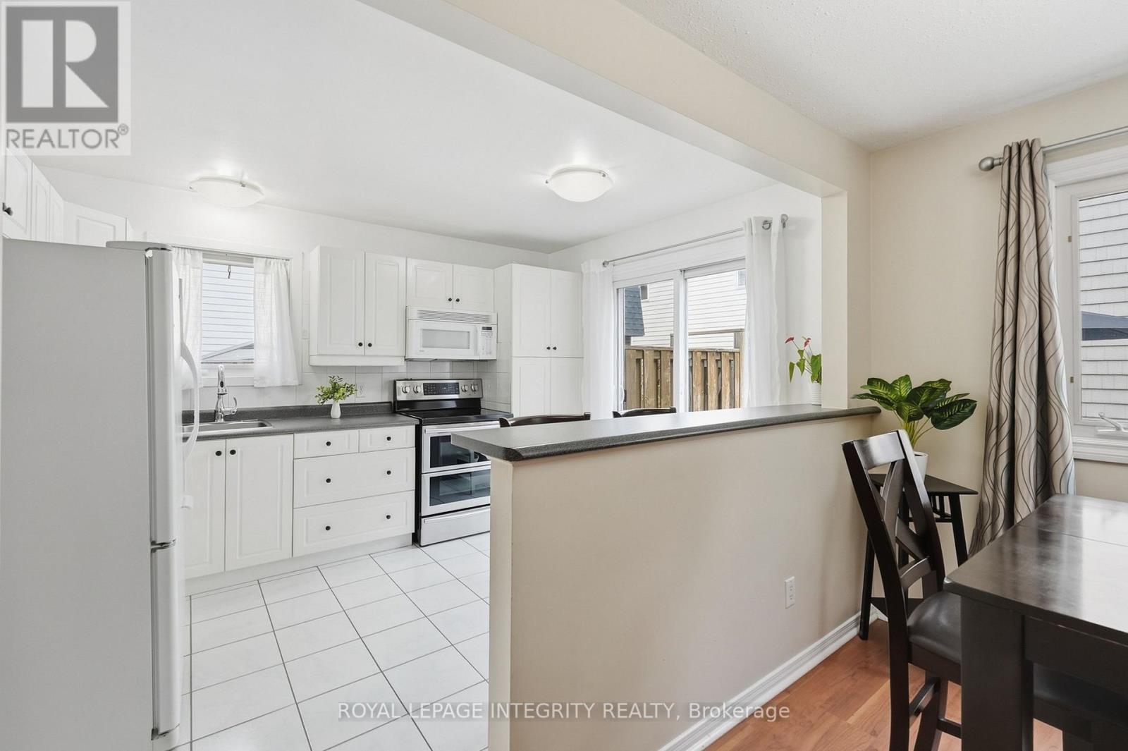 248 Salter Crescent, Ottawa, Ontario  K2K 1Z2 - Photo 10 - X13790268