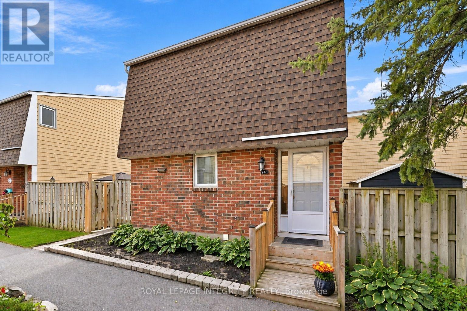 248 Salter Crescent, Ottawa, Ontario  K2K 1Z2 - Photo 2 - X13790268