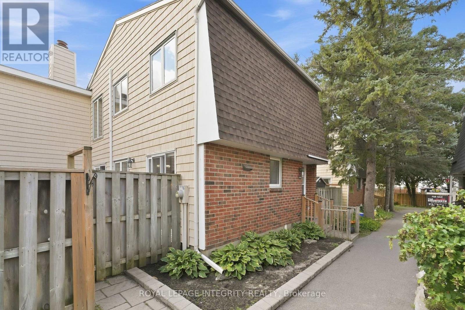 248 Salter Crescent, Ottawa, Ontario  K2K 1Z2 - Photo 3 - X13790268