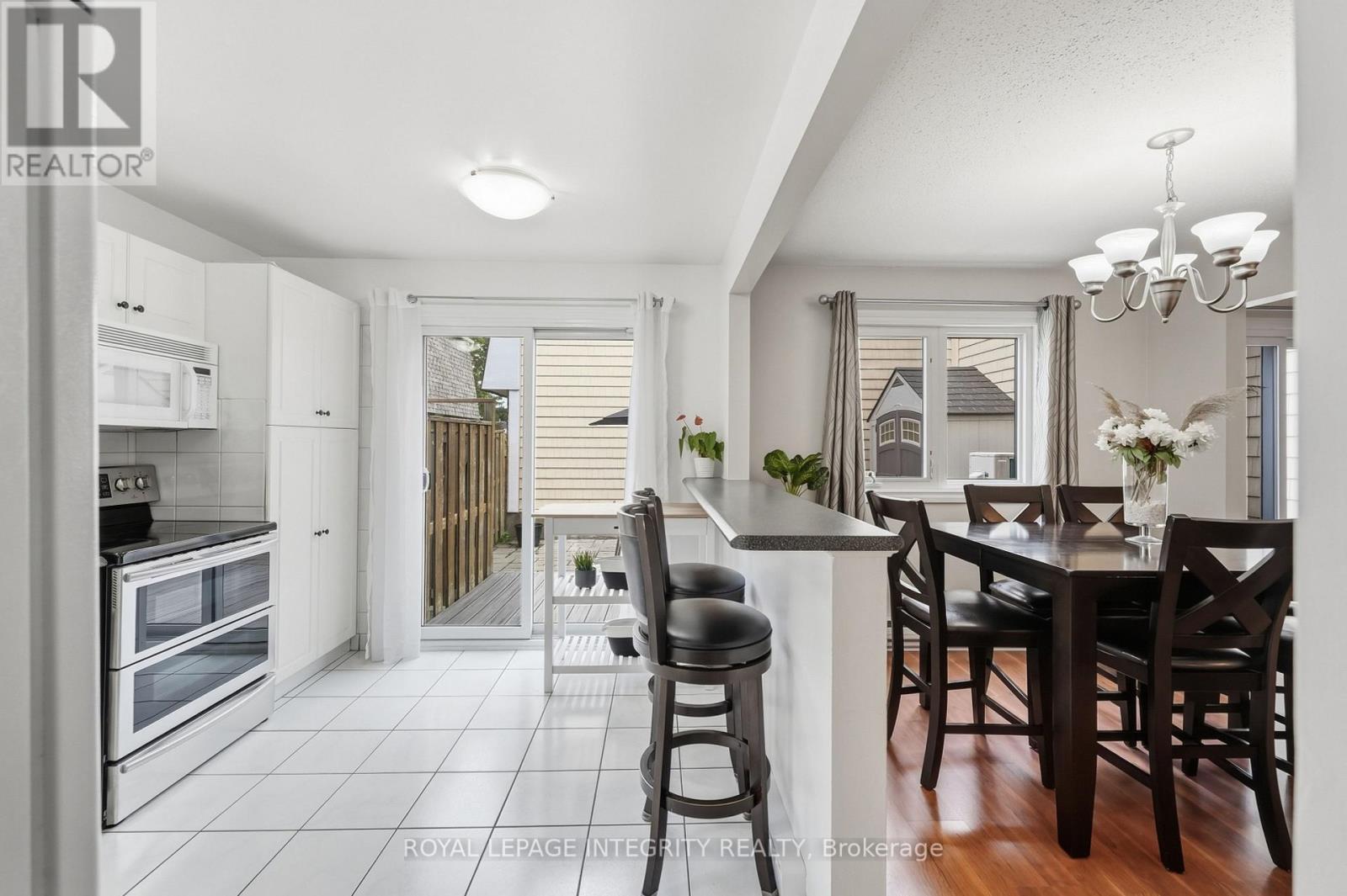 248 Salter Crescent, Ottawa, Ontario  K2K 1Z2 - Photo 6 - X13790268