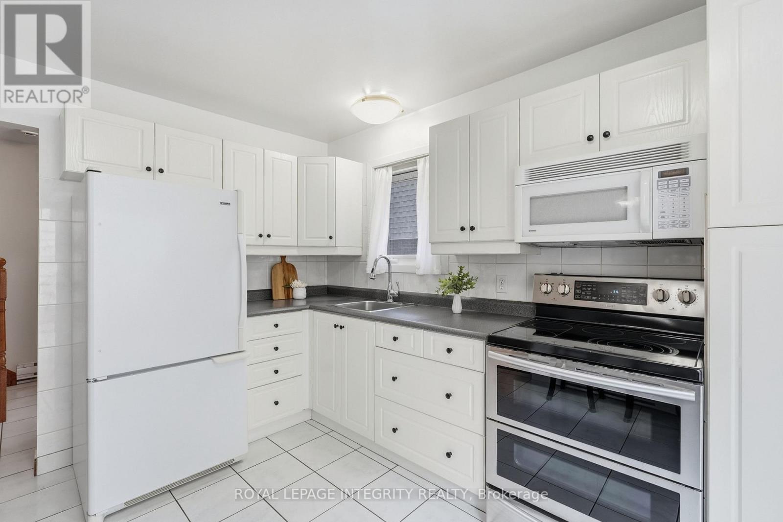 248 Salter Crescent, Ottawa, Ontario  K2K 1Z2 - Photo 7 - X13790268