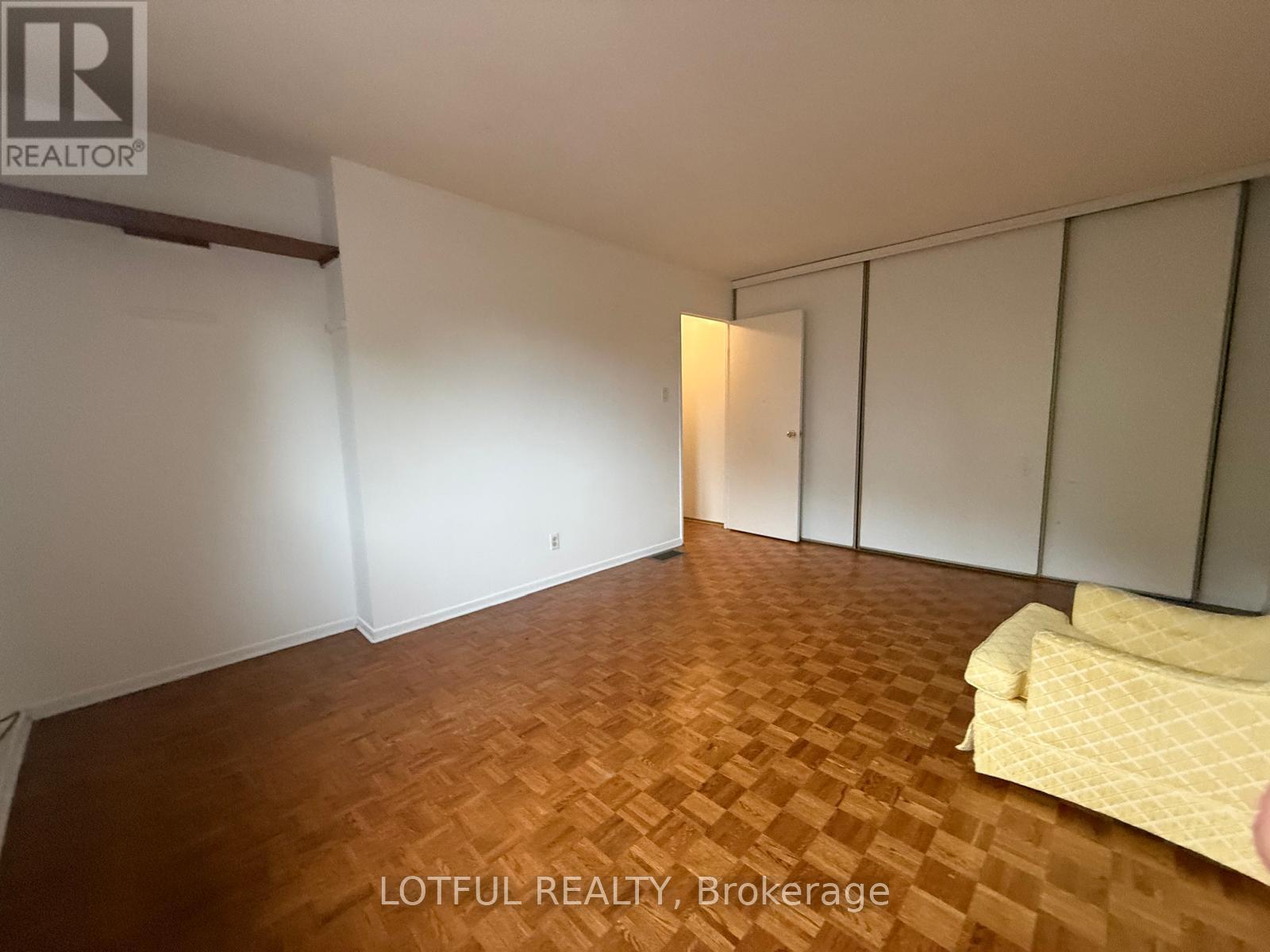 7 Viewpointe Private, Ottawa, Ontario  K1V 1M5 - Photo 15 - X13790316