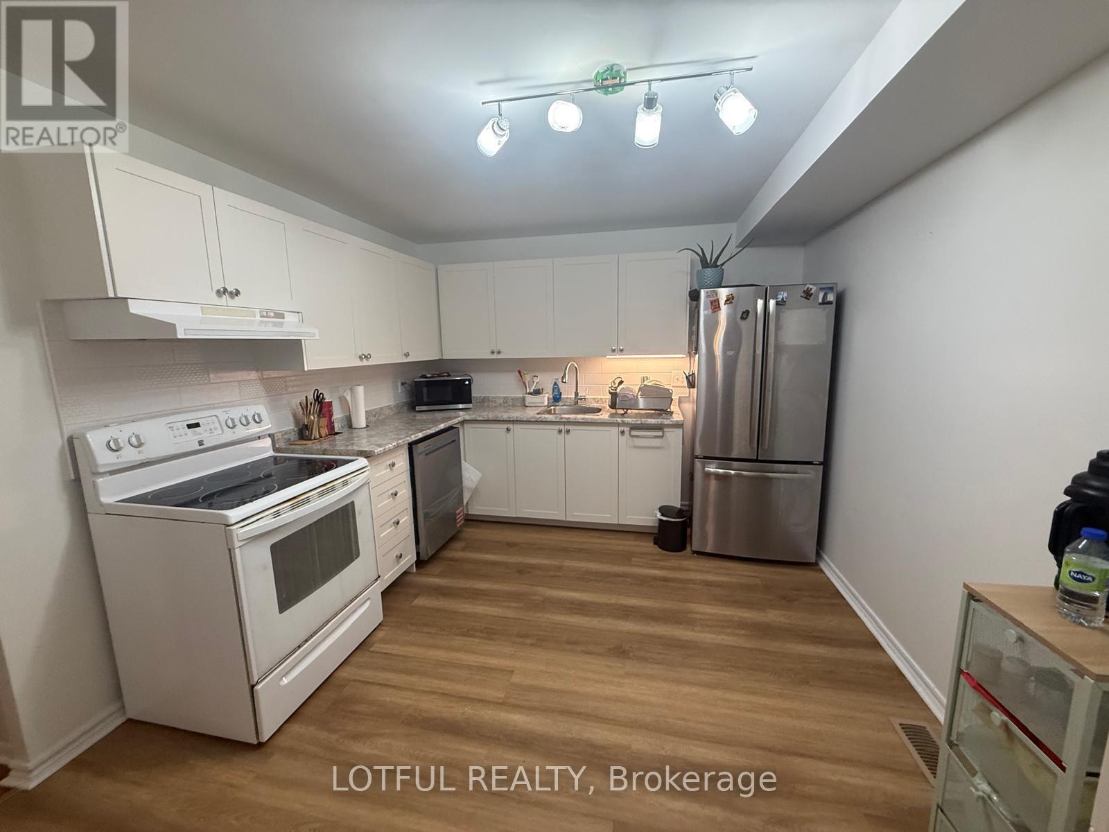 7 Viewpointe Private, Ottawa, Ontario  K1V 1M5 - Photo 6 - X13790316