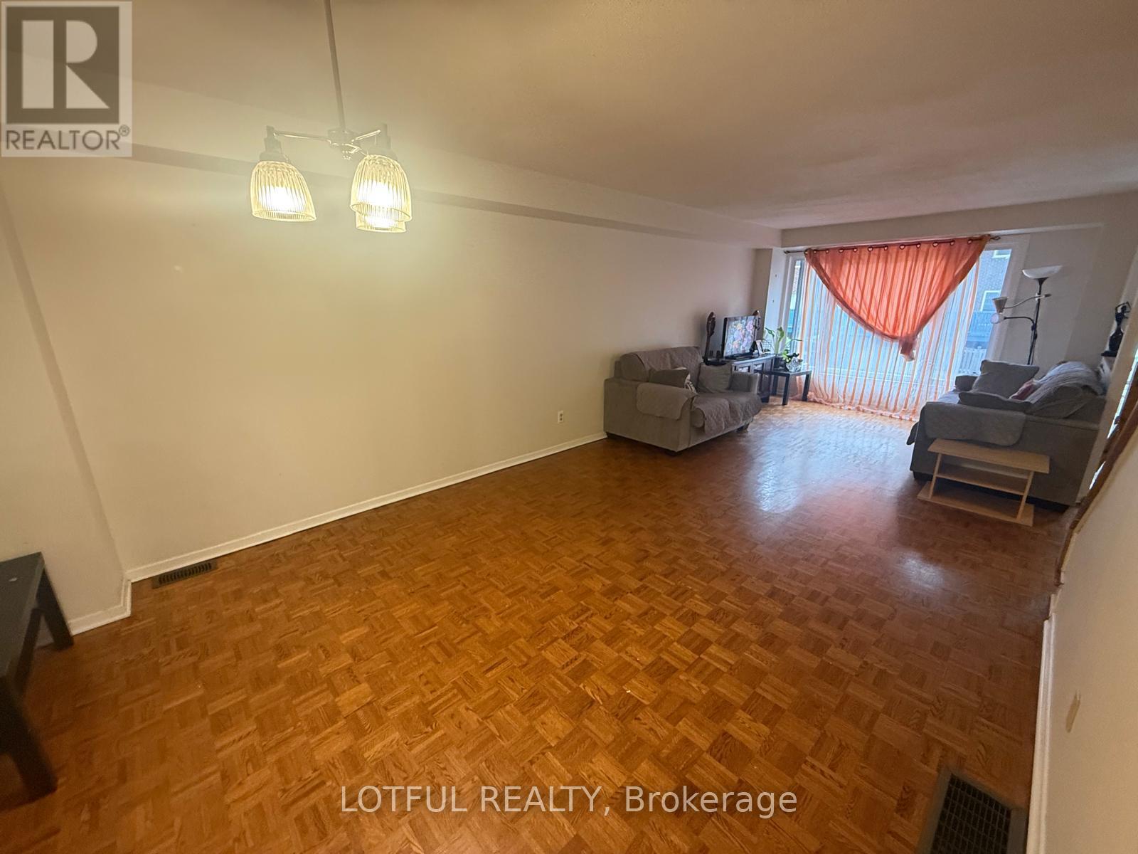 7 Viewpointe Private, Ottawa, Ontario  K1V 1M5 - Photo 8 - X13790316