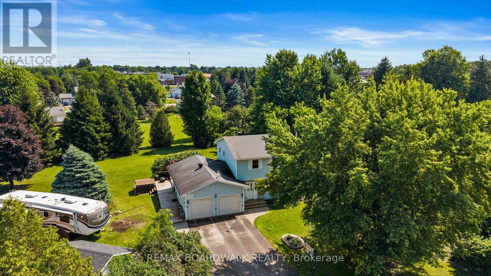 18 Berg Crescent, North Grenville, Ontario  K0G 1J0 - Photo 3 - X13790408