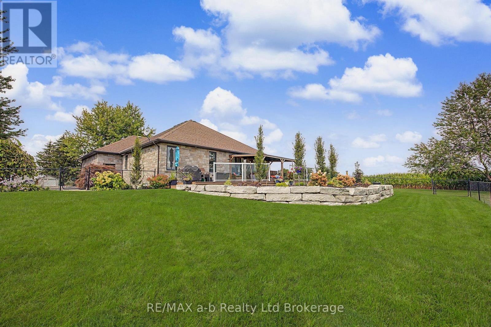 102 Goshen Road, Norfolk, Ontario  N4G 4G7 - Photo 11 - X13790414