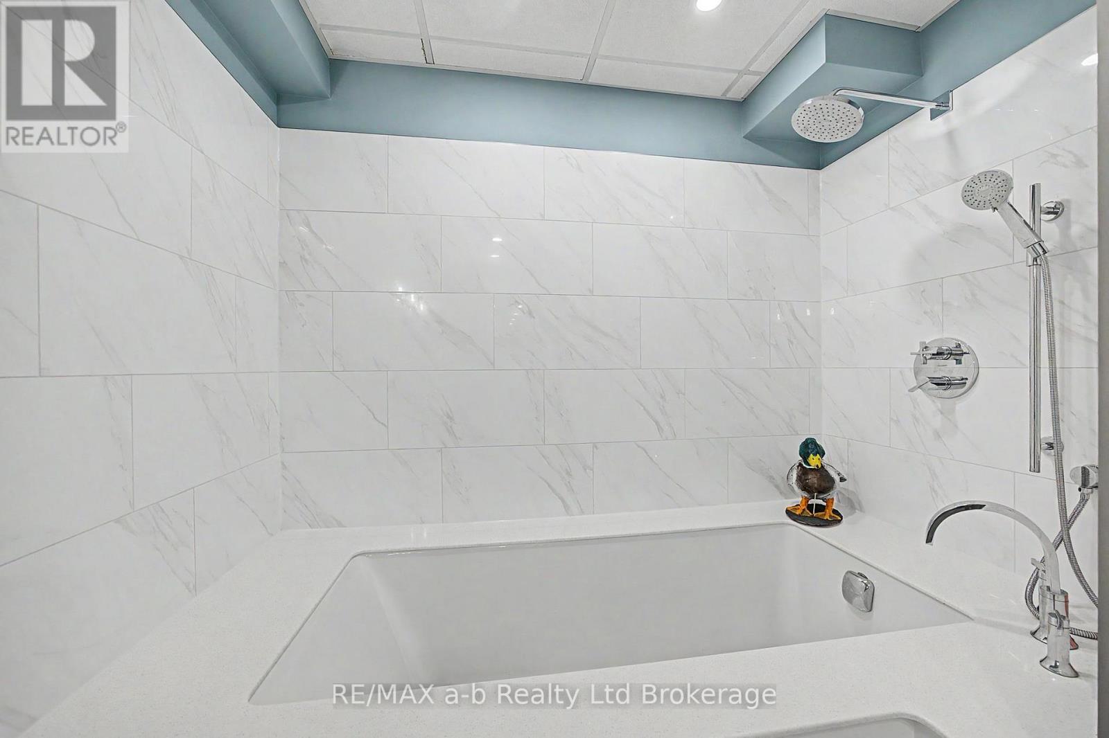 102 Goshen Road, Norfolk, Ontario  N4G 4G7 - Photo 34 - X13790414