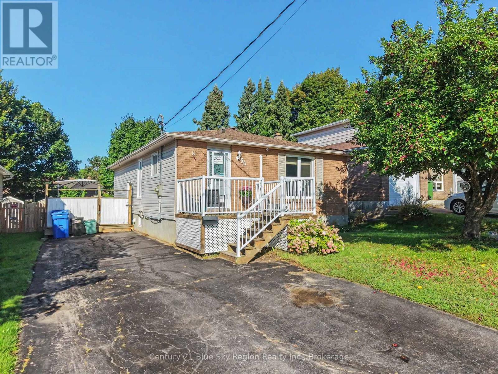 56 SOUTHVIEW CRESCENT, north bay (college heights), Ontario