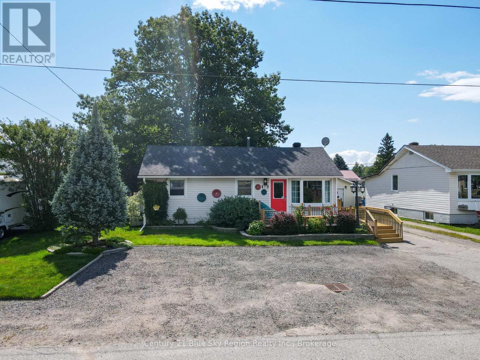 497 MONTROSE AVENUE, North Bay, Ontario