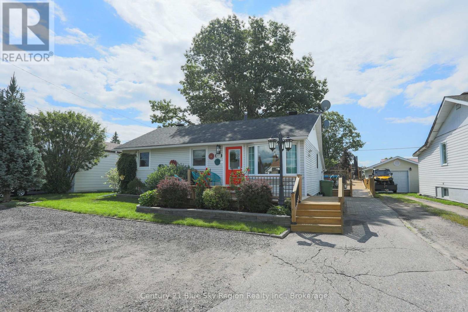 497 Montrose Avenue, North Bay, Ontario  P1B 7E8 - Photo 3 - X13790402