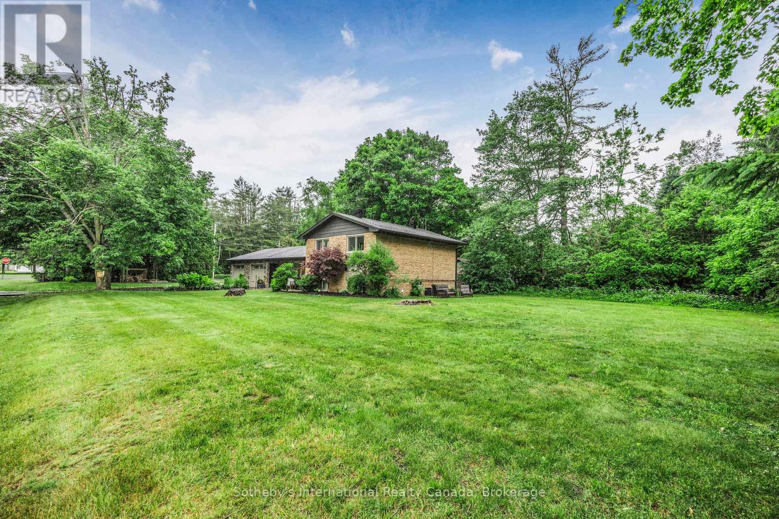 4 Peacher Street, Springwater, Ontario  L9X 0W6 - Photo 43 - S13789958