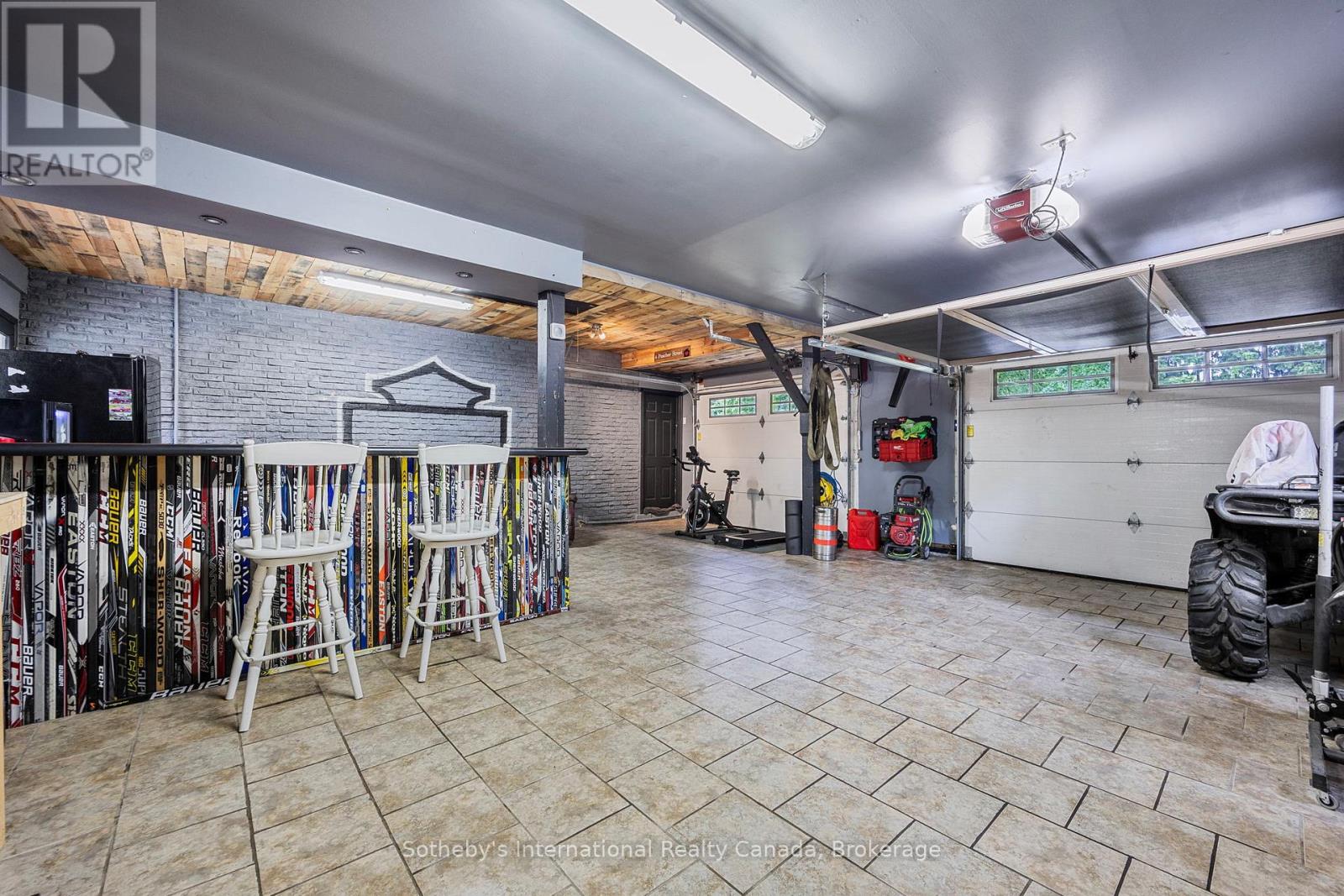 4 Peacher Street, Springwater, Ontario  L9X 0W6 - Photo 45 - S13789958