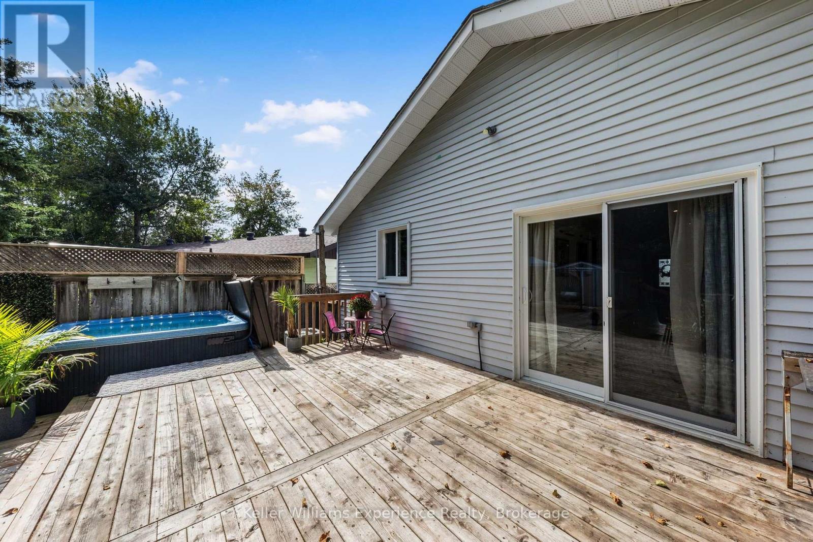 5691 Penetanguishene Road, Springwater, Ontario  L0L 1P0 - Photo 31 - S13789966
