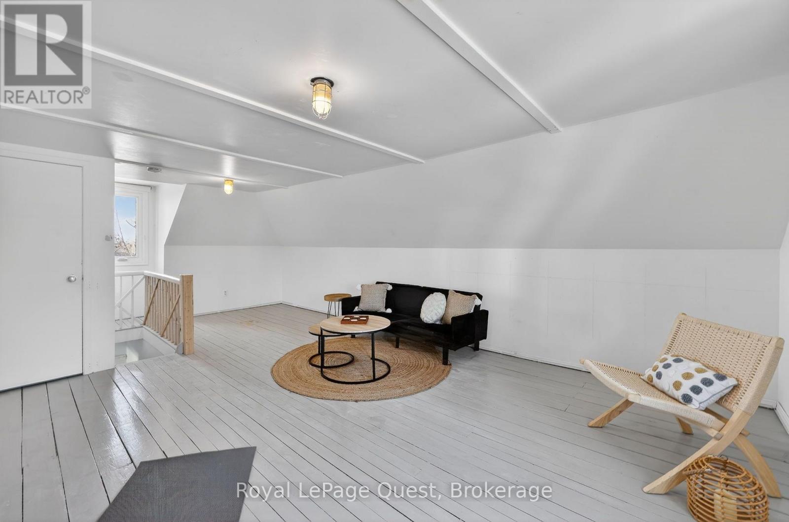 109 Brant Street E, Orillia, Ontario  L3V 1Z3 - Photo 42 - S13790002