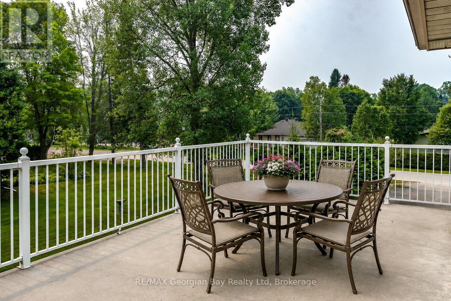25 Albert Avenue, Tiny, Ontario  L0L 2J0 - Photo 12 - S13790182