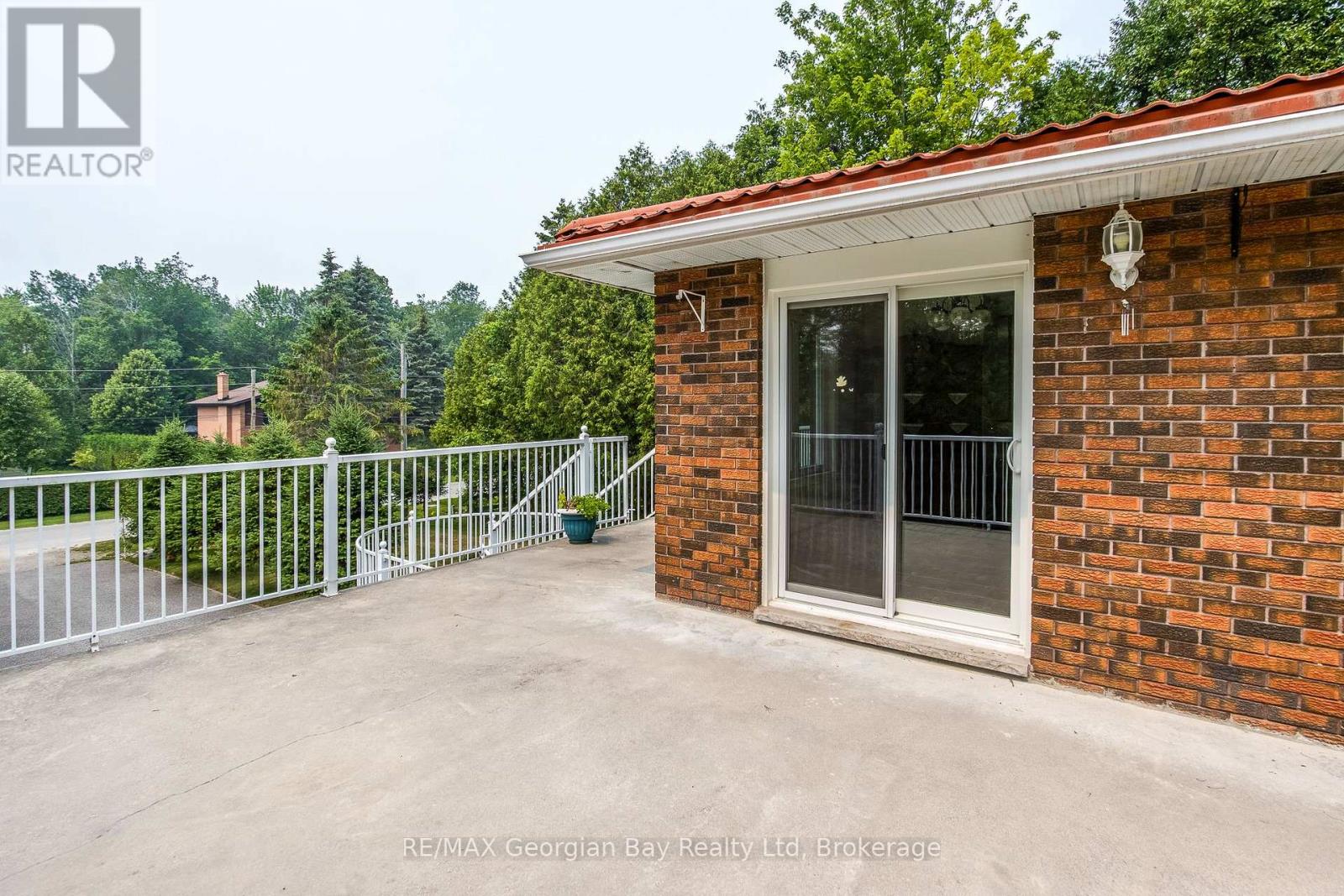 25 Albert Avenue, Tiny, Ontario  L0L 2J0 - Photo 30 - S13790182