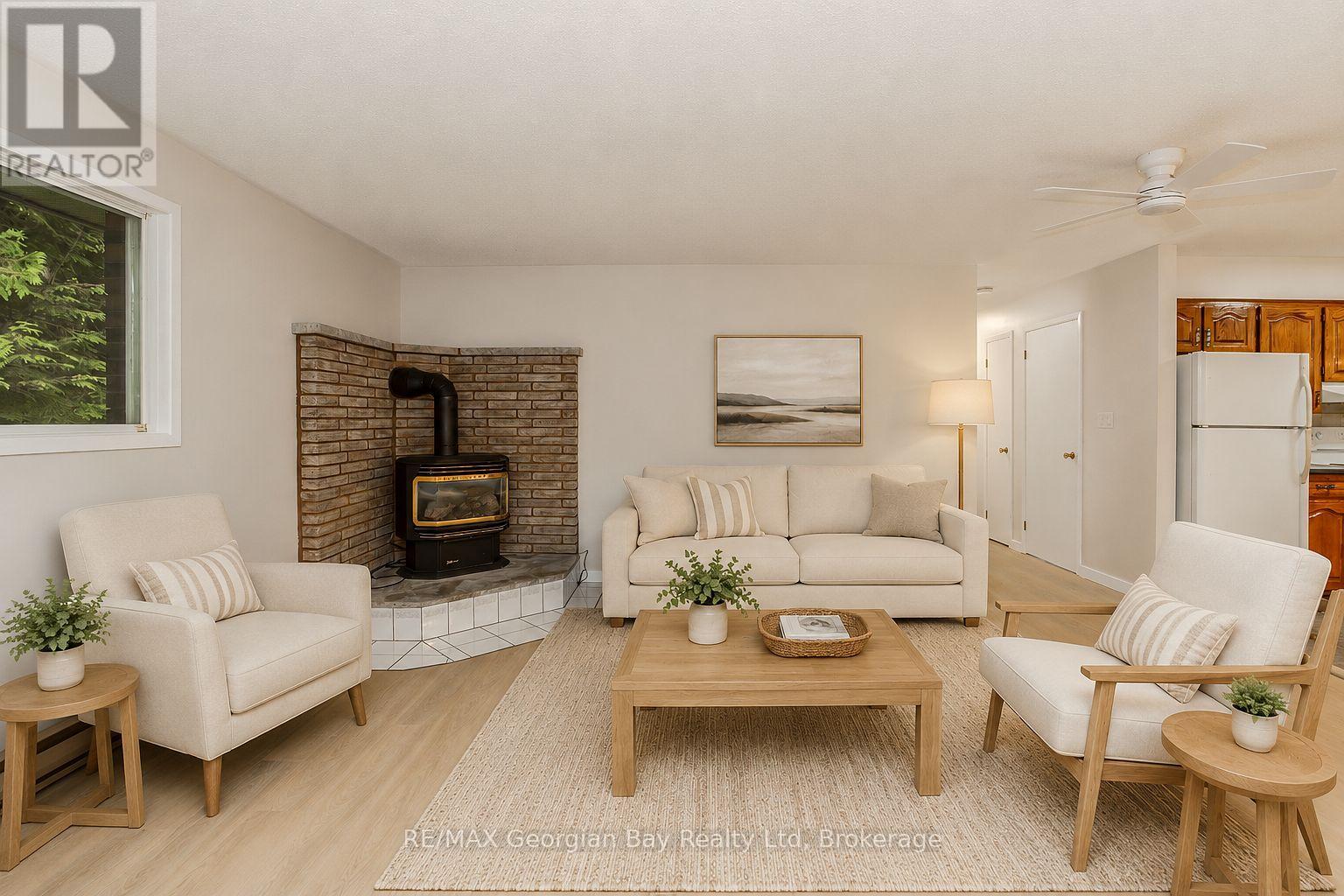 25 Albert Avenue, Tiny, Ontario  L0L 2J0 - Photo 7 - S13790182