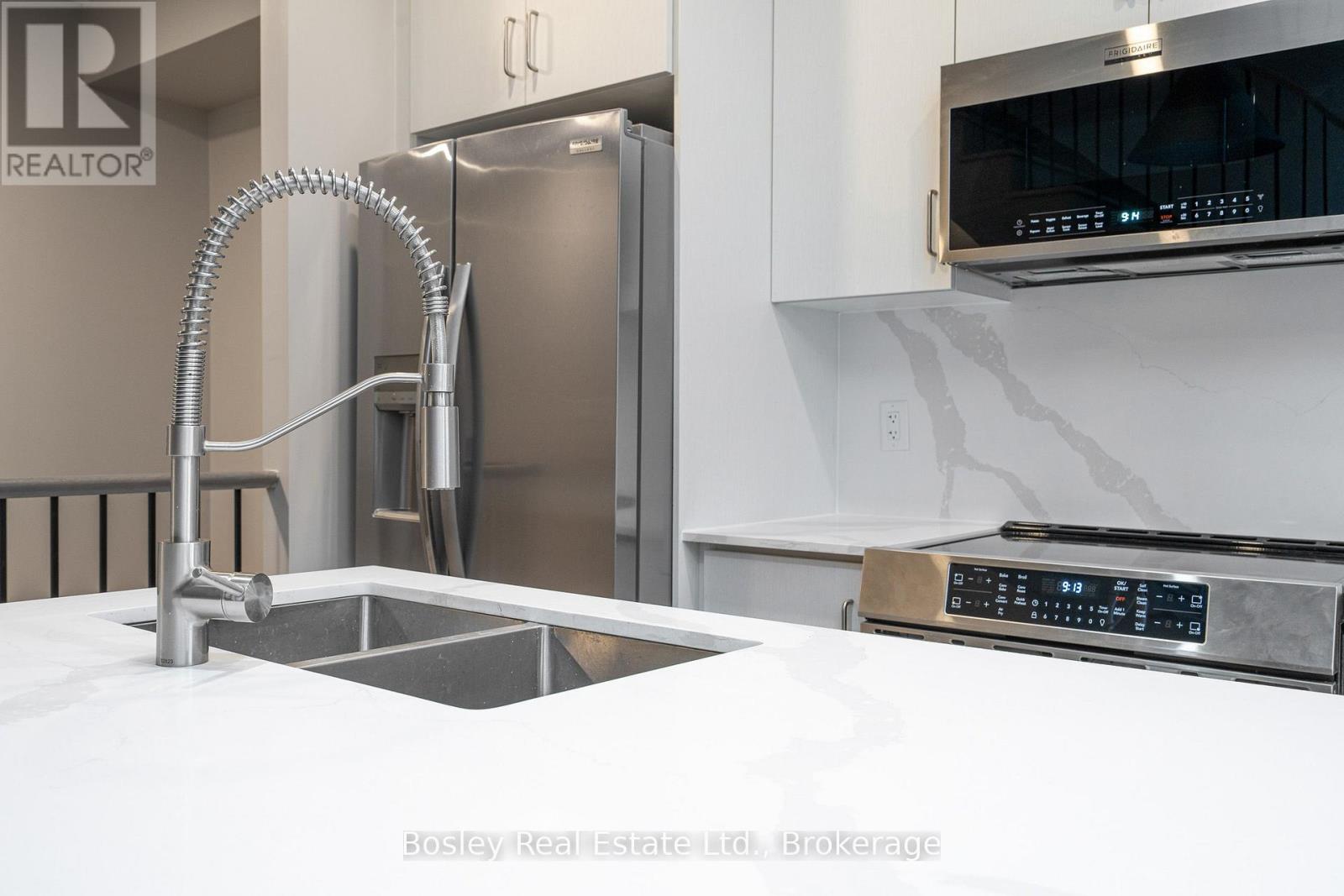56 Winters Crescent, Collingwood, Ontario  L9Y 5H8 - Photo 10 - S13790324