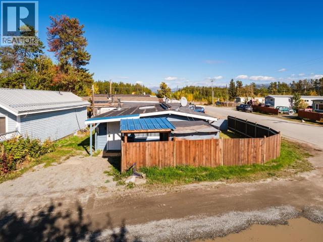 8-7 Prospector Road, Whitehorse, Yukon Y1A 3Y7 - Photo 2 - 16873