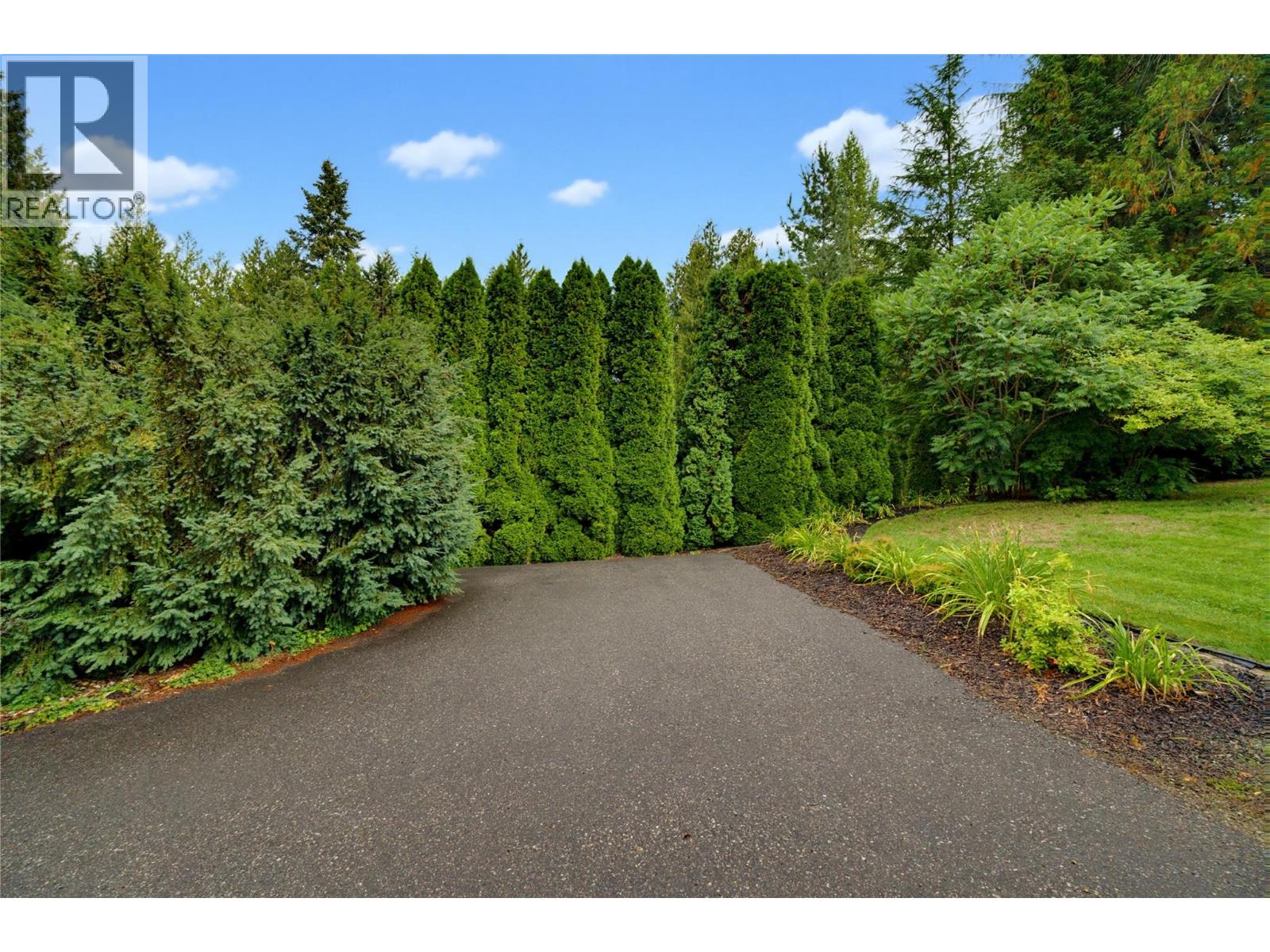 7787 97a Highway, Mara, British Columbia  V0E 2K0 - Photo 36 - 10400969