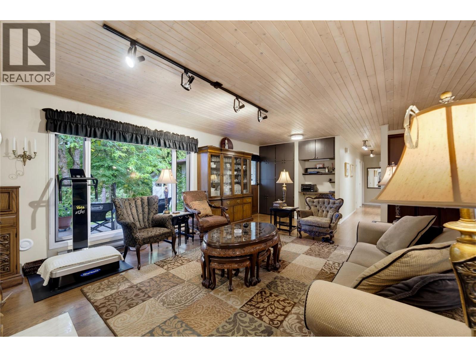 7787 97a Highway, Mara, British Columbia  V0E 2K0 - Photo 68 - 10400969
