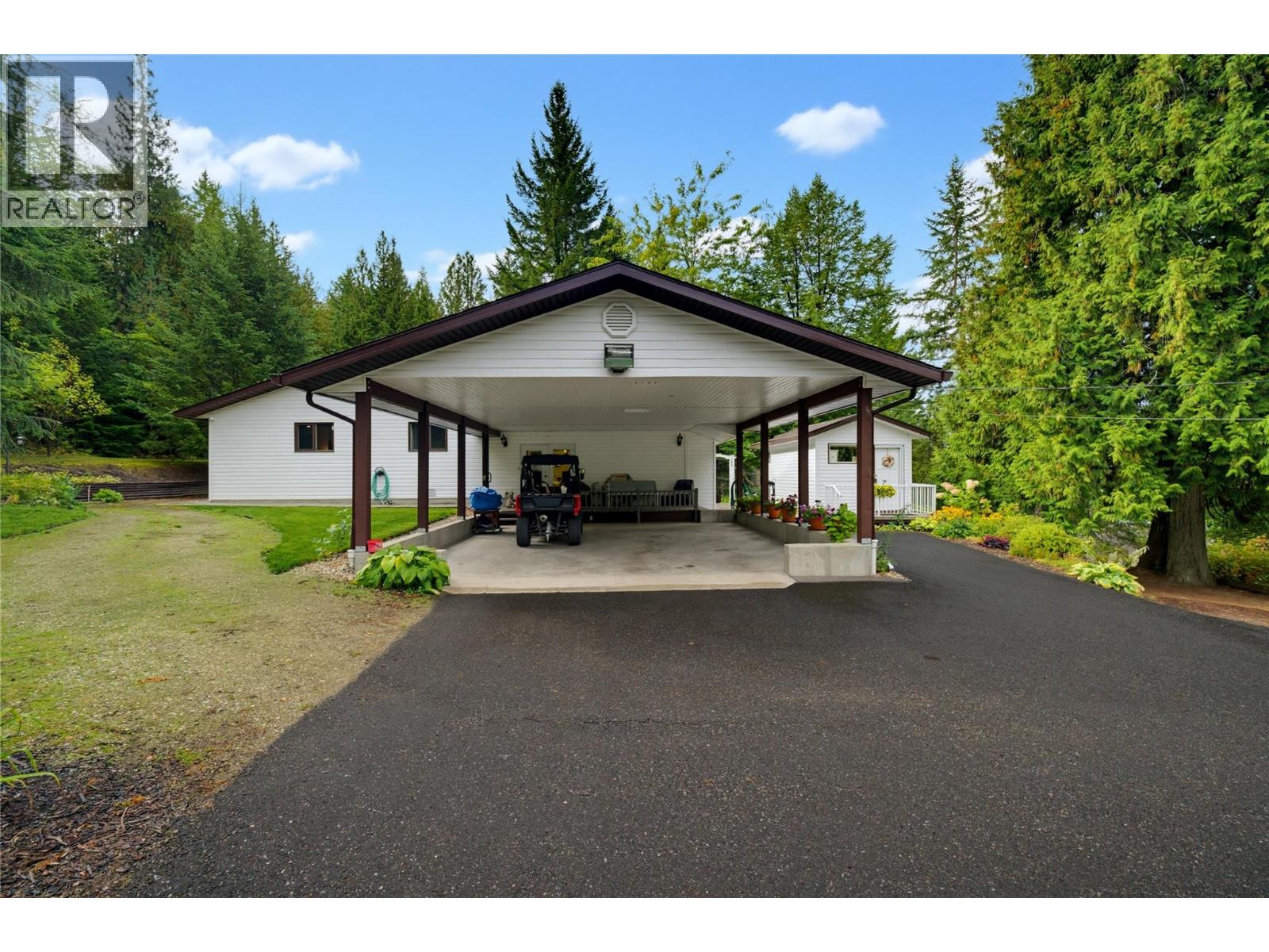 7787 97a Highway, Mara, British Columbia  V0E 2K0 - Photo 37 - 10400969